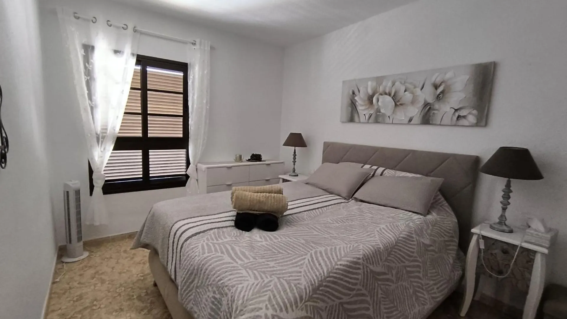 Apartment Edith - Complex Tagara, Fully Equipped, Ac And Pool Puerto de Santiago  Spain